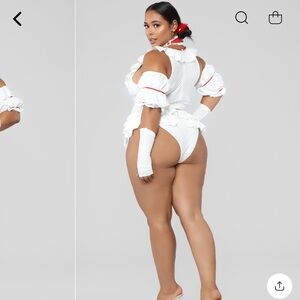 Let’s play game 5 piece customer set- white